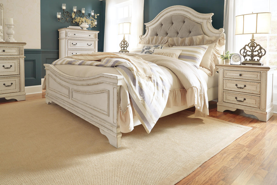 Realyn Upholstered Bed - De Avenue Furniture