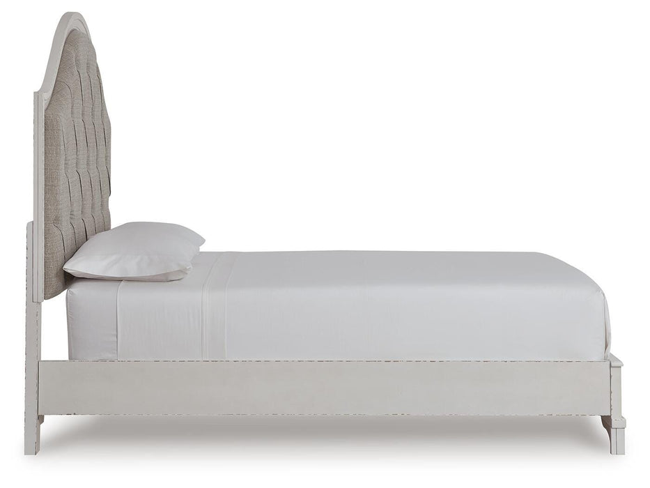 Blendon Queen Upholstered Bed - De Avenue Furniture