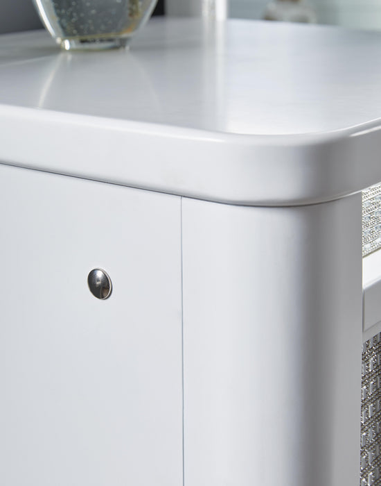 Chalanna Vanity with Mirror - De Avenue Furniture