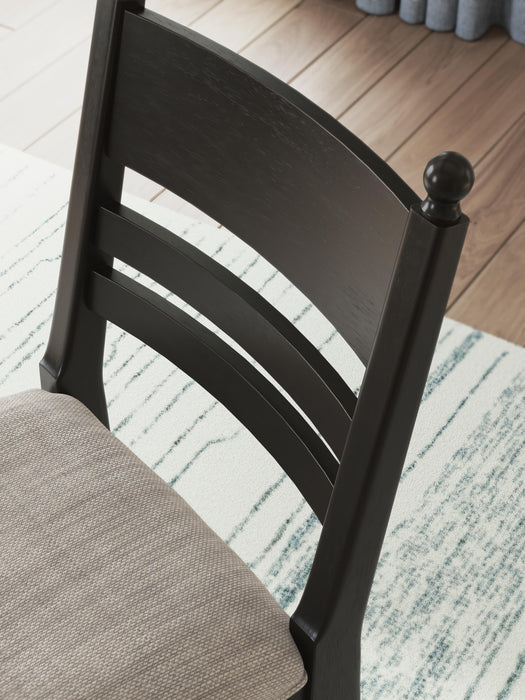 Greddinton Dining Room Set - De Avenue Furniture