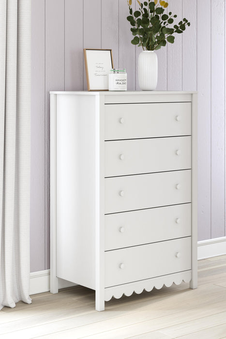 Hallityn Chest of Drawers - De Avenue Furniture