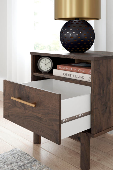 Calverson Nightstand - De Avenue Furniture