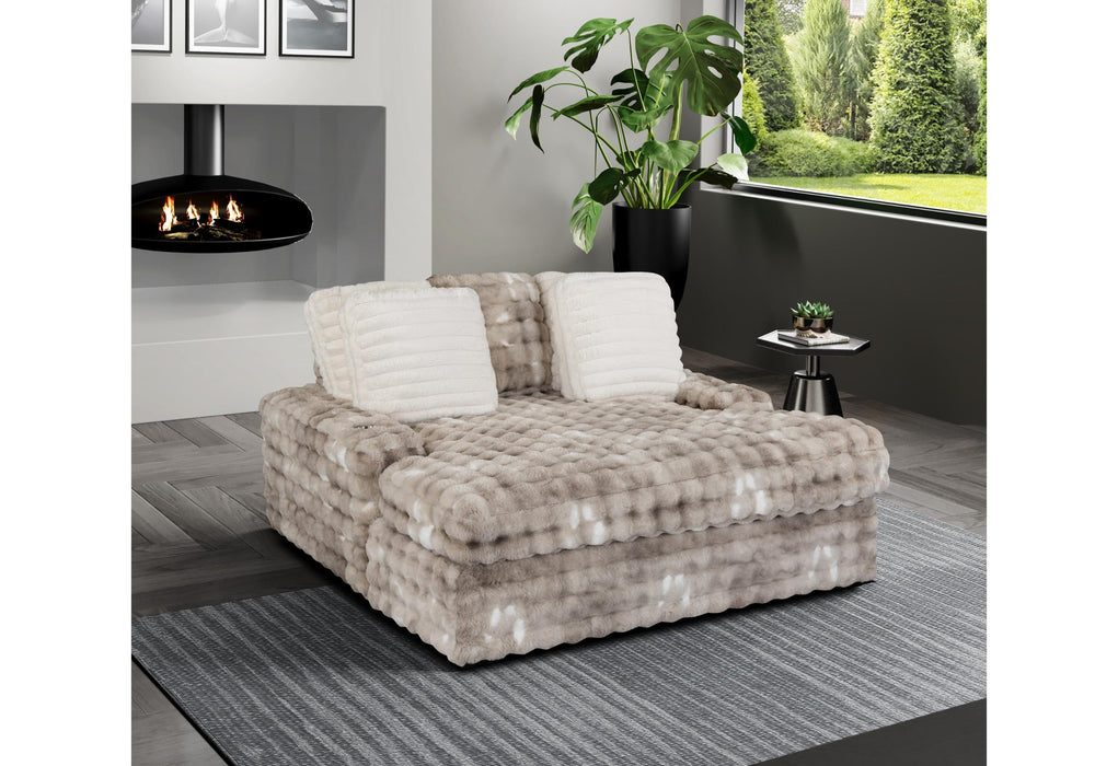 U8292 GREY LOUNGER SOFA WITH USB - De Avenue Furniture
