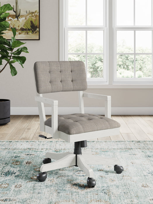 Robbinsdale Home Office Desk Chair - De Avenue Furniture