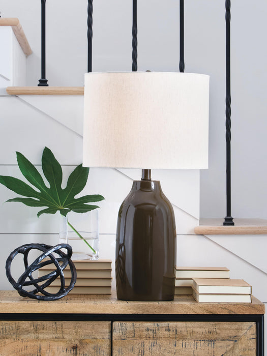 Jyler Table Lamp - De Avenue Furniture