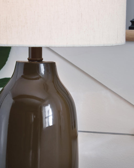 Jyler Table Lamp - De Avenue Furniture