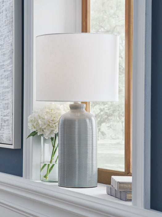 Wimlow Table Lamp - De Avenue Furniture