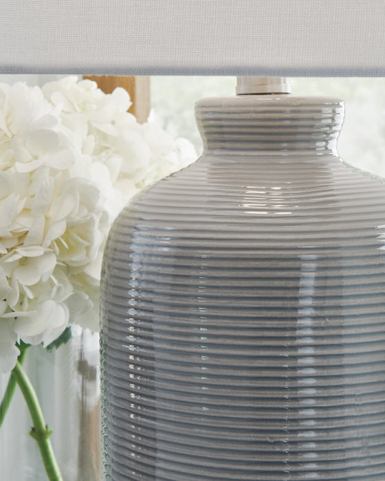 Wimlow Table Lamp - De Avenue Furniture