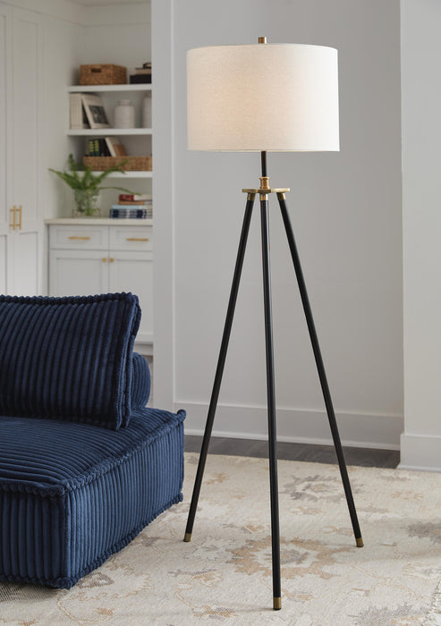 Cashner Floor Lamp - De Avenue Furniture