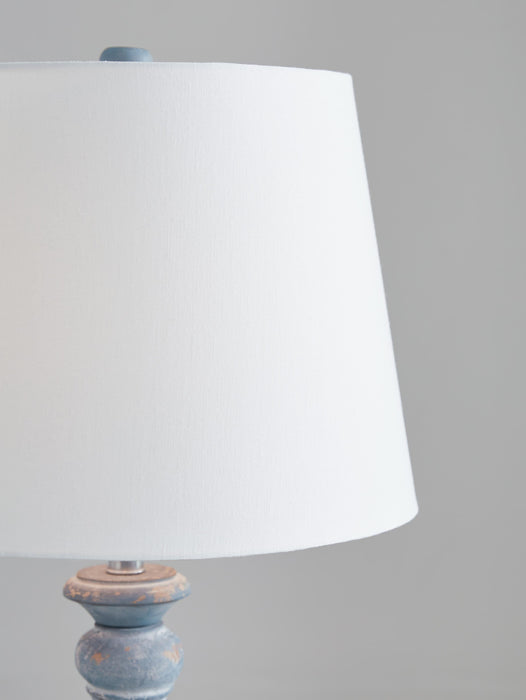 Cylerick Lamp Set - De Avenue Furniture