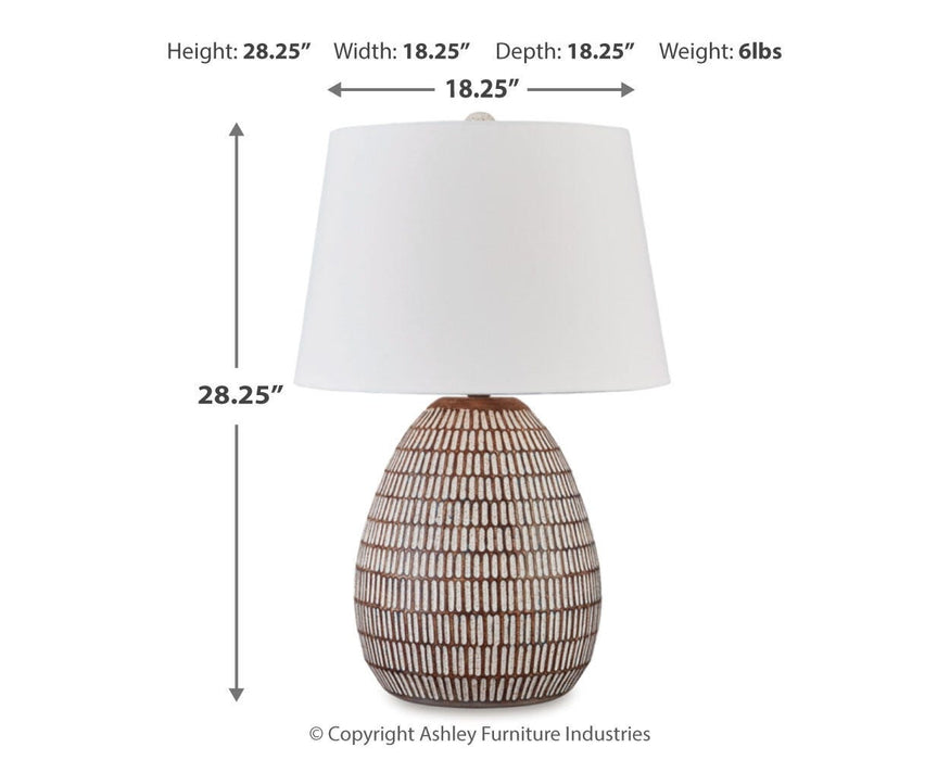 Darrich Lamp Set - De Avenue Furniture