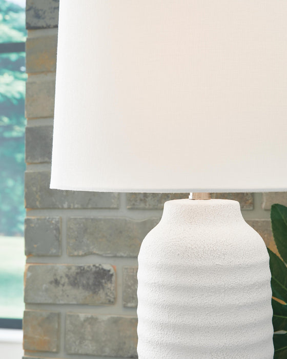 Vauville Table Lamp (Set of 2) - De Avenue Furniture