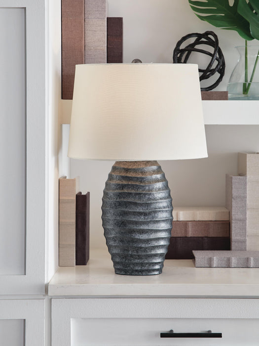 Caronick Table Lamp (Set of 2) - De Avenue Furniture