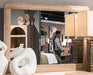 Kinlanni Bedroom Mirror - De Avenue Furniture