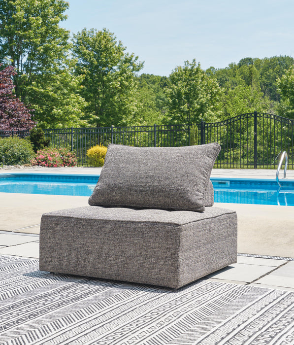 Bree Zee Outdoor Lounge Chair with Cushion - De Avenue Furniture