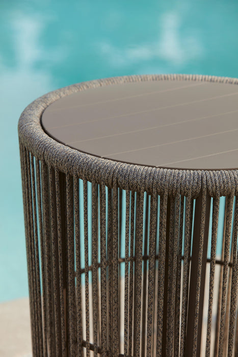 Majors Beach Outdoor Table and 2 Chairs - De Avenue Furniture