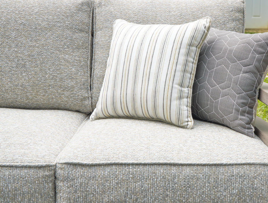 Hillside Barn Outdoor Sofa with Cushion - De Avenue Furniture