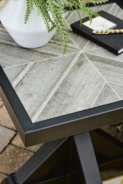 Beachcroft Outdoor End Table - De Avenue Furniture