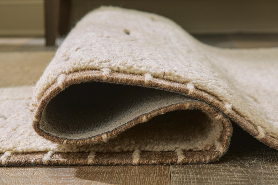 Clayman Rug - De Avenue Furniture