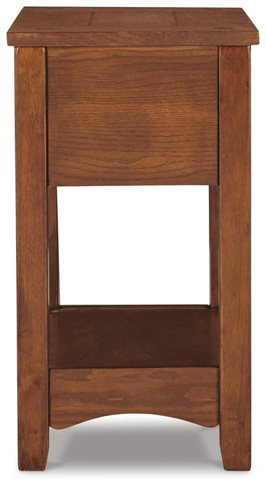 Breegin Chairside End Table - De Avenue Furniture