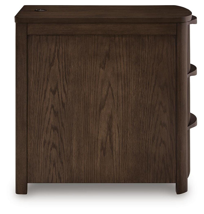 Camdill Chairside End Table - De Avenue Furniture