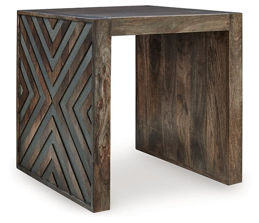 Dreggan End Table - De Avenue Furniture