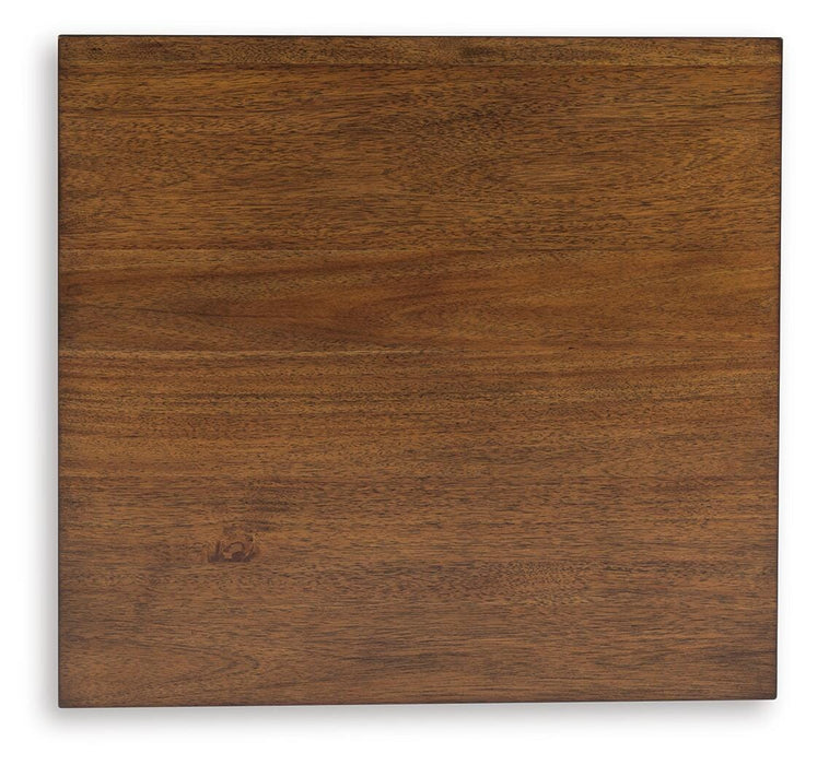 Sturlayne End Table - De Avenue Furniture