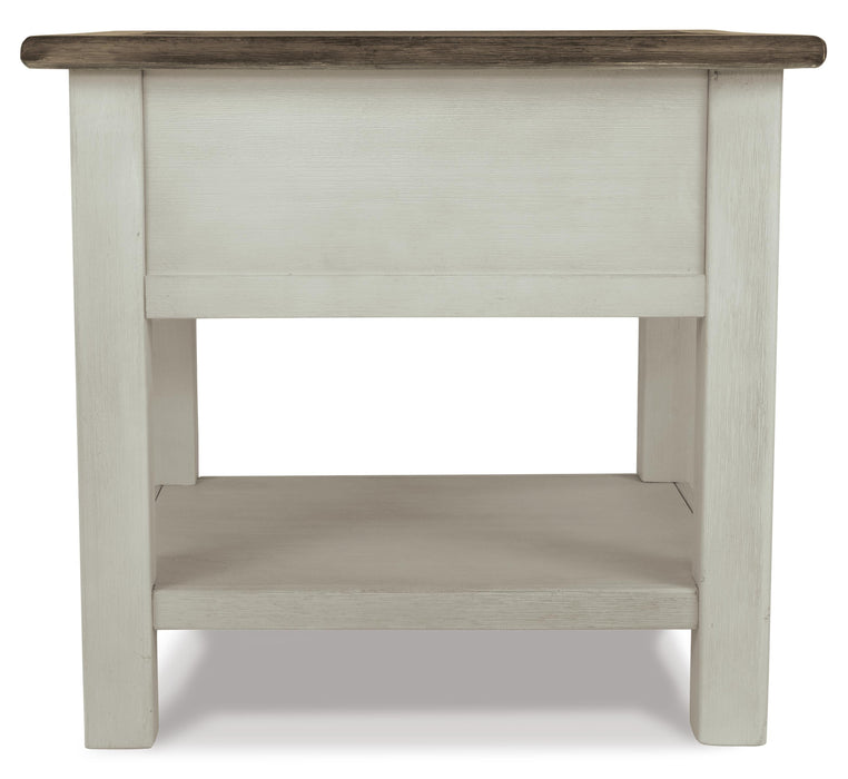Bolanburg End Table - De Avenue Furniture