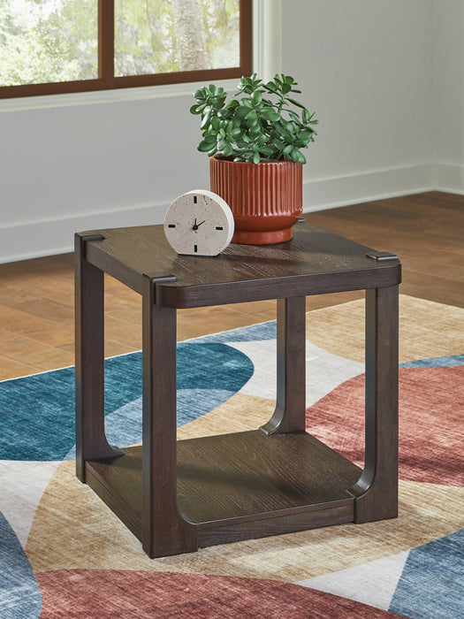 Breckington End Table - De Avenue Furniture