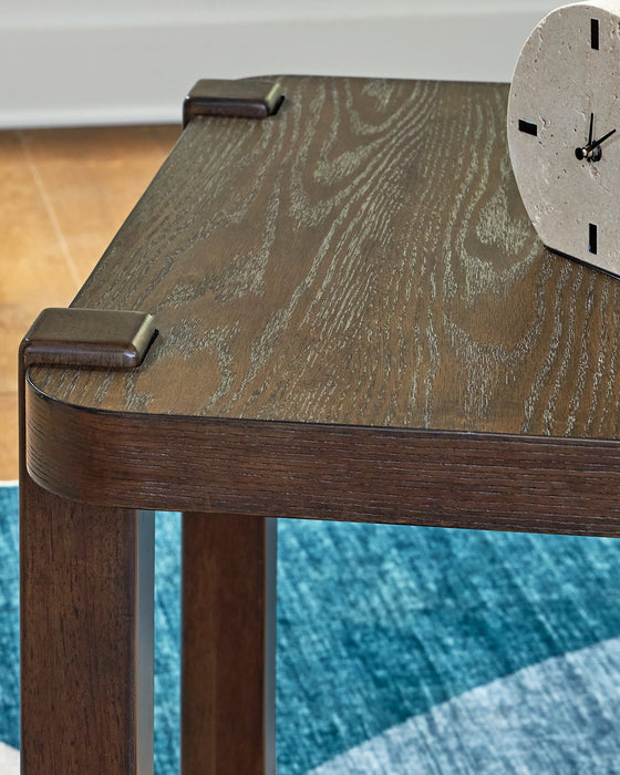 Breckington End Table - De Avenue Furniture