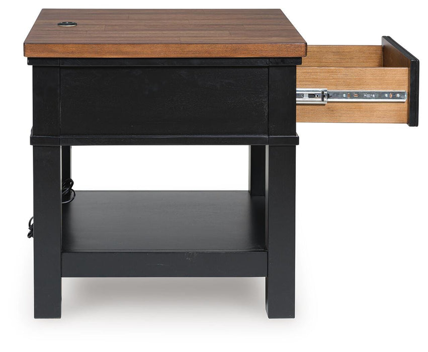 Wildenauer End Table - De Avenue Furniture