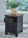Wildenauer Chairside End Table - De Avenue Furniture