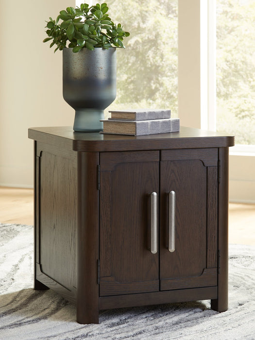 Breckington End Table - De Avenue Furniture