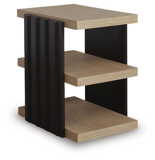 Rylandyn End Table - De Avenue Furniture