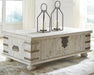 Carynhurst Coffee Table with Lift Top - De Avenue Furniture
