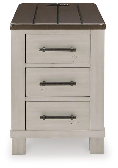Darborn Chairside End Table - De Avenue Furniture
