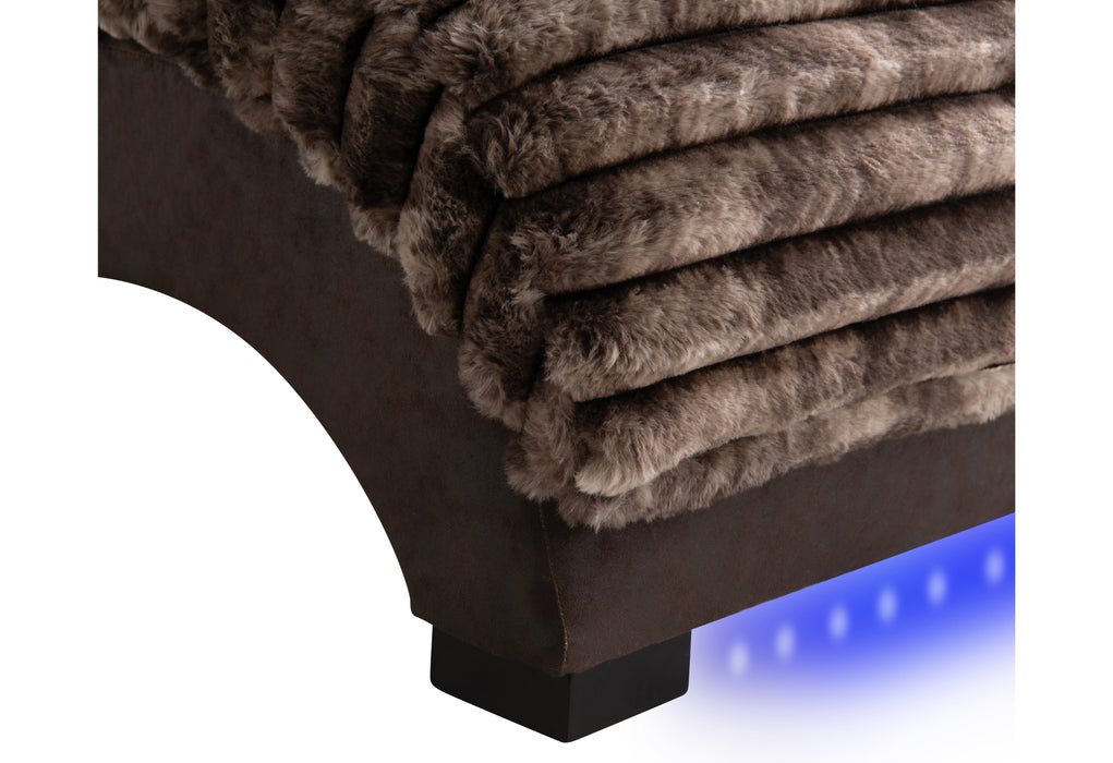 Dominic Mink-Java Chaise With Usb - De Avenue Furniture